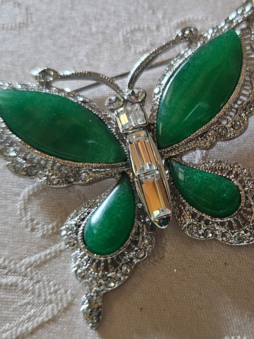 Vintage Jacqueline Kenedy Green Crystal Butterfly Brooch